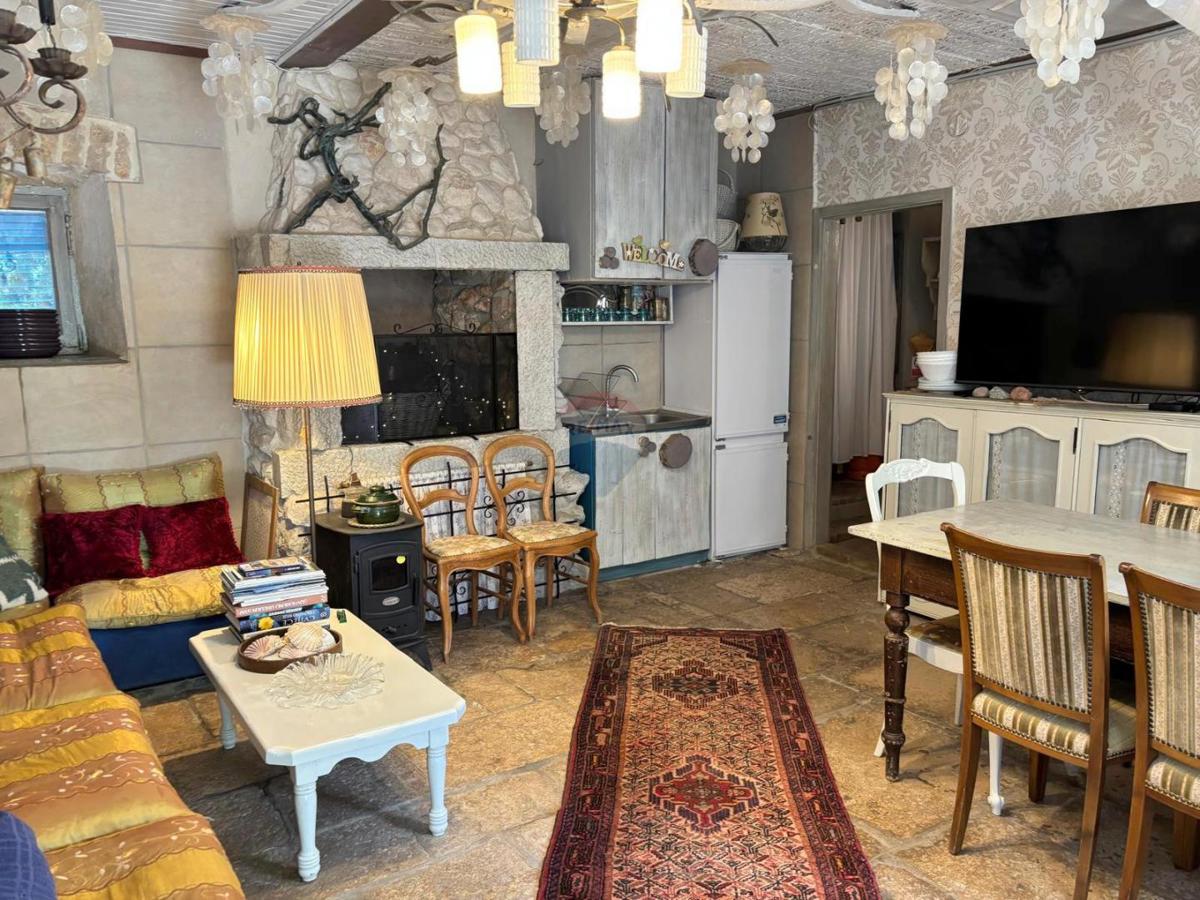 Casa Krnica, Marčana, 145m2
