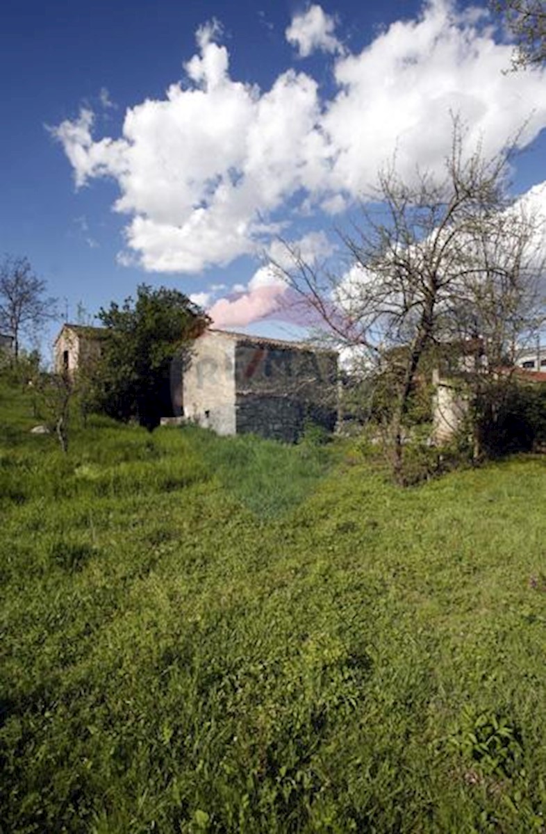 Terreno edificabile Mučići, Matulji, 1.168m2