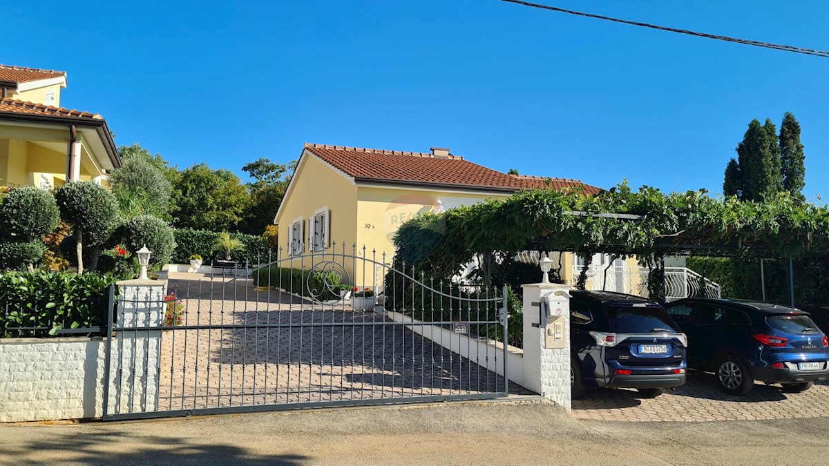 Casa Poreč, 395m2