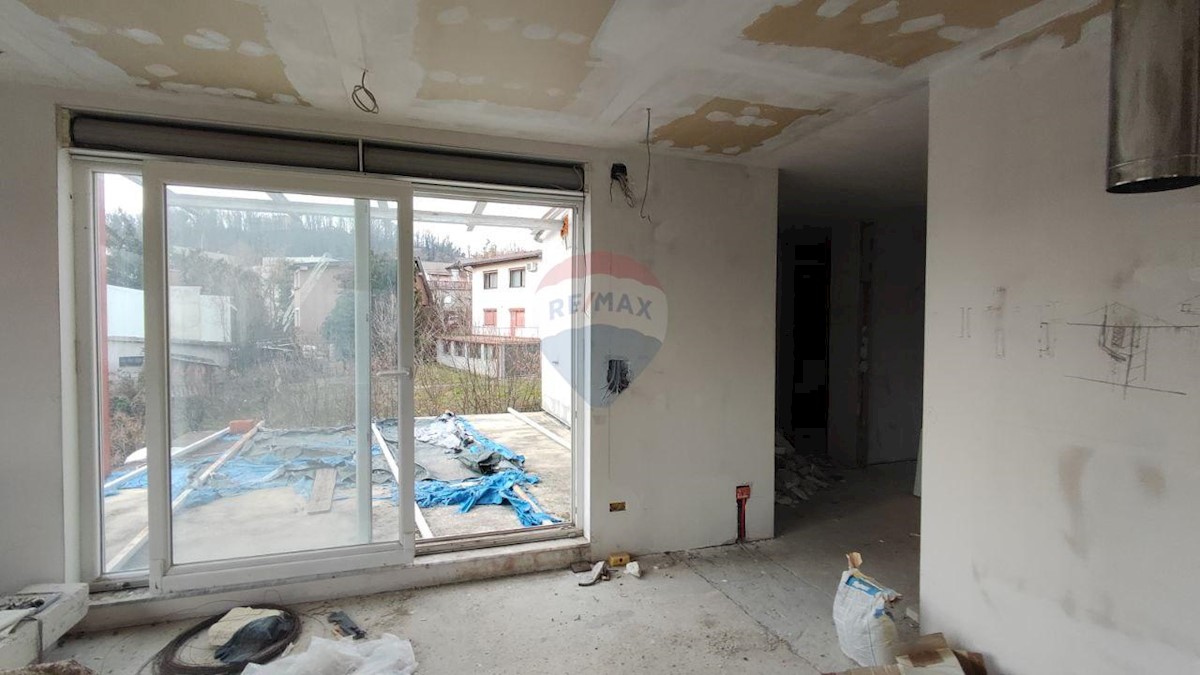 Appartamento Črnomerec, 175m2