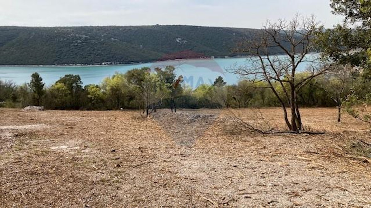 ISTRIA, TRGET – Terreno Edificabile con Vista Mare