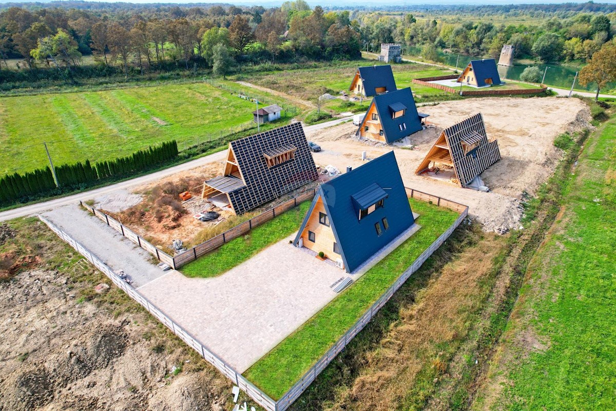 Casa Brođani, Karlovac - Okolica, 120m2