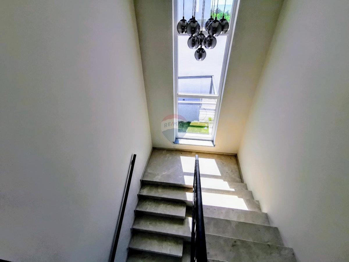 Kraljevica, Šmrika, villa con piscina e vista mare