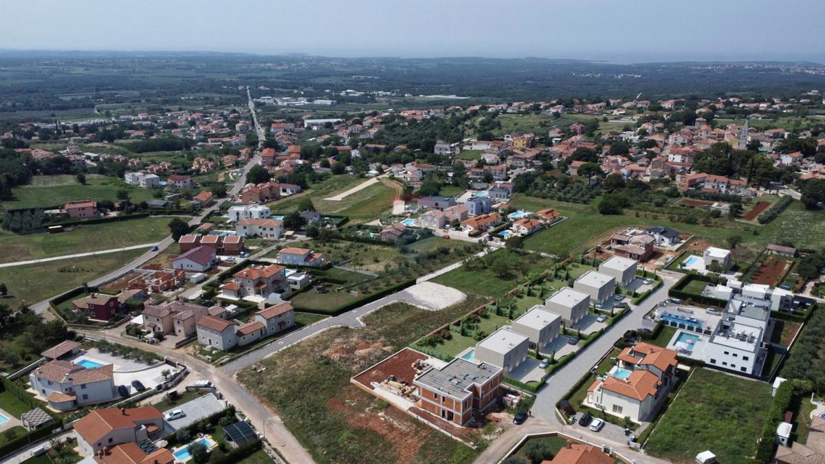 Terreno edificabile Kaštelir, Kaštelir-Labinci, 4.423m2