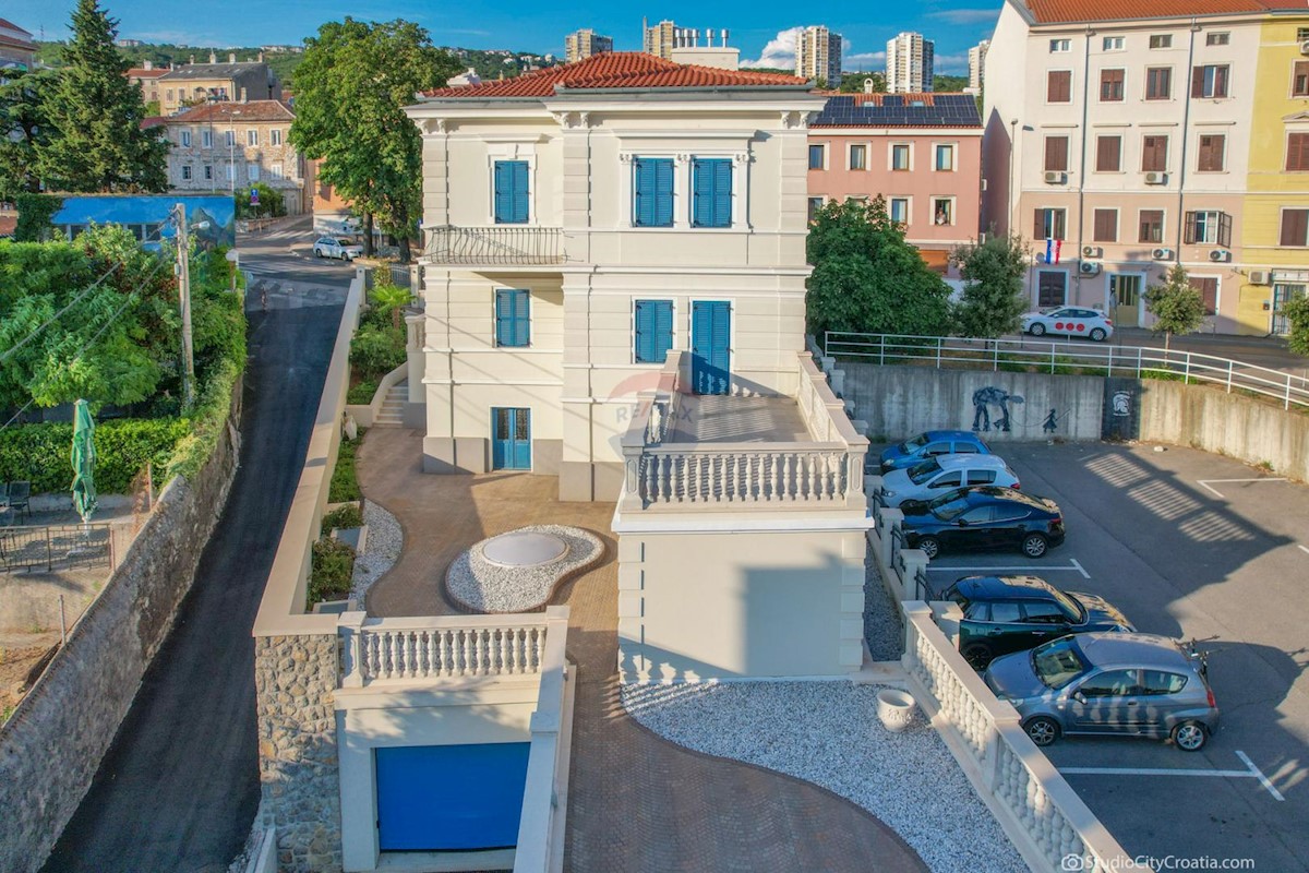 Casa Banderovo, Rijeka, 400m2