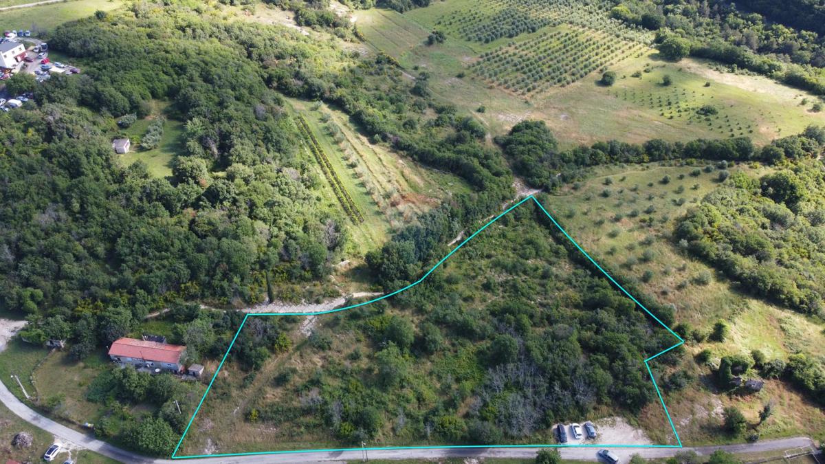 ISTRIA, LABIN - Terreno agricolo in una posizione fantastica  