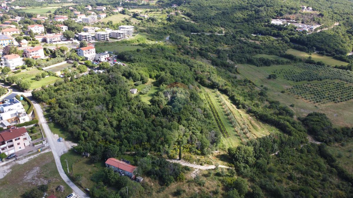 ISTRIA, LABIN - Terreno agricolo in una posizione fantastica  