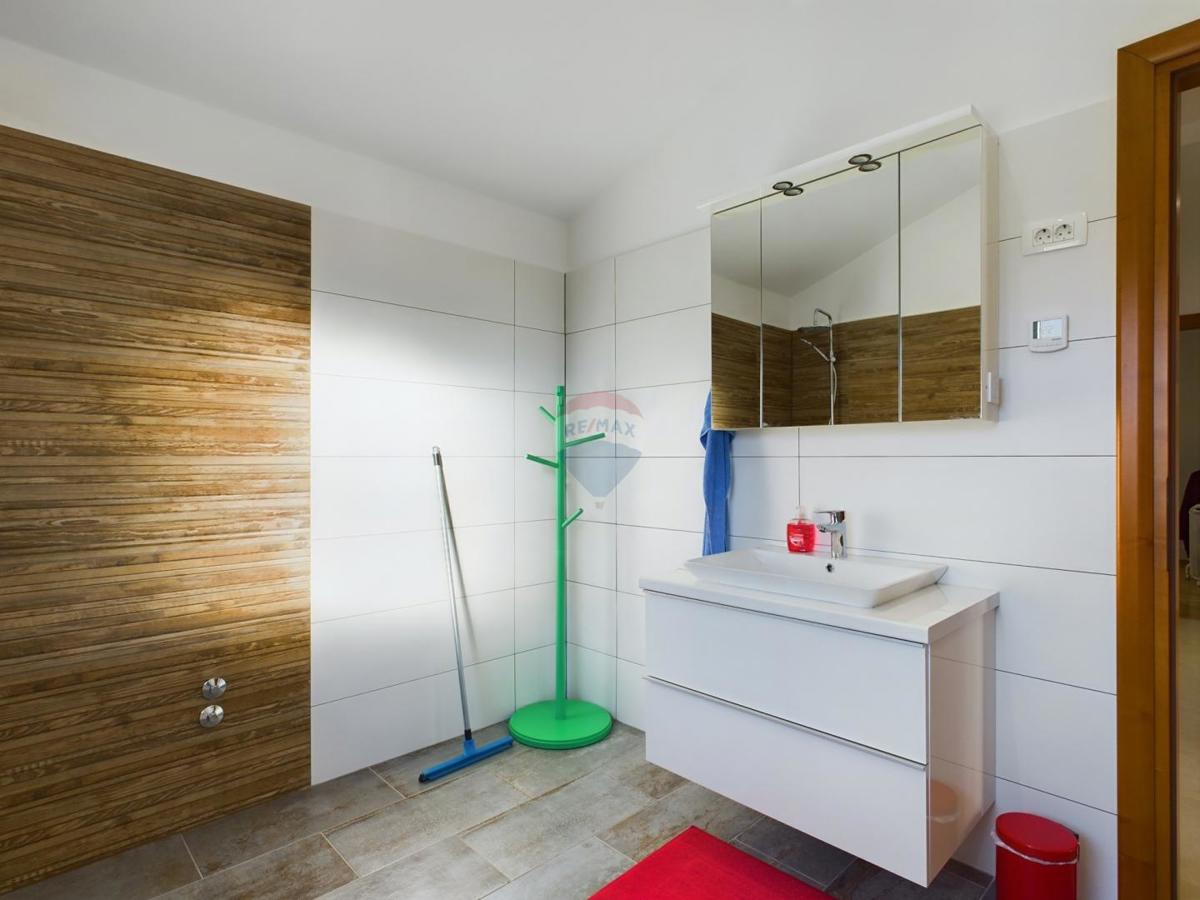 Casa Rubeši, Kastav, 340m2