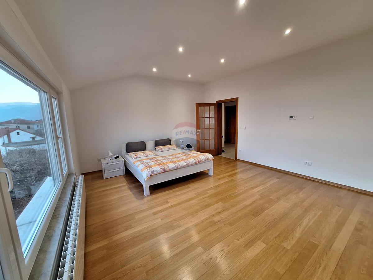 Casa Rubeši, Kastav, 340m2