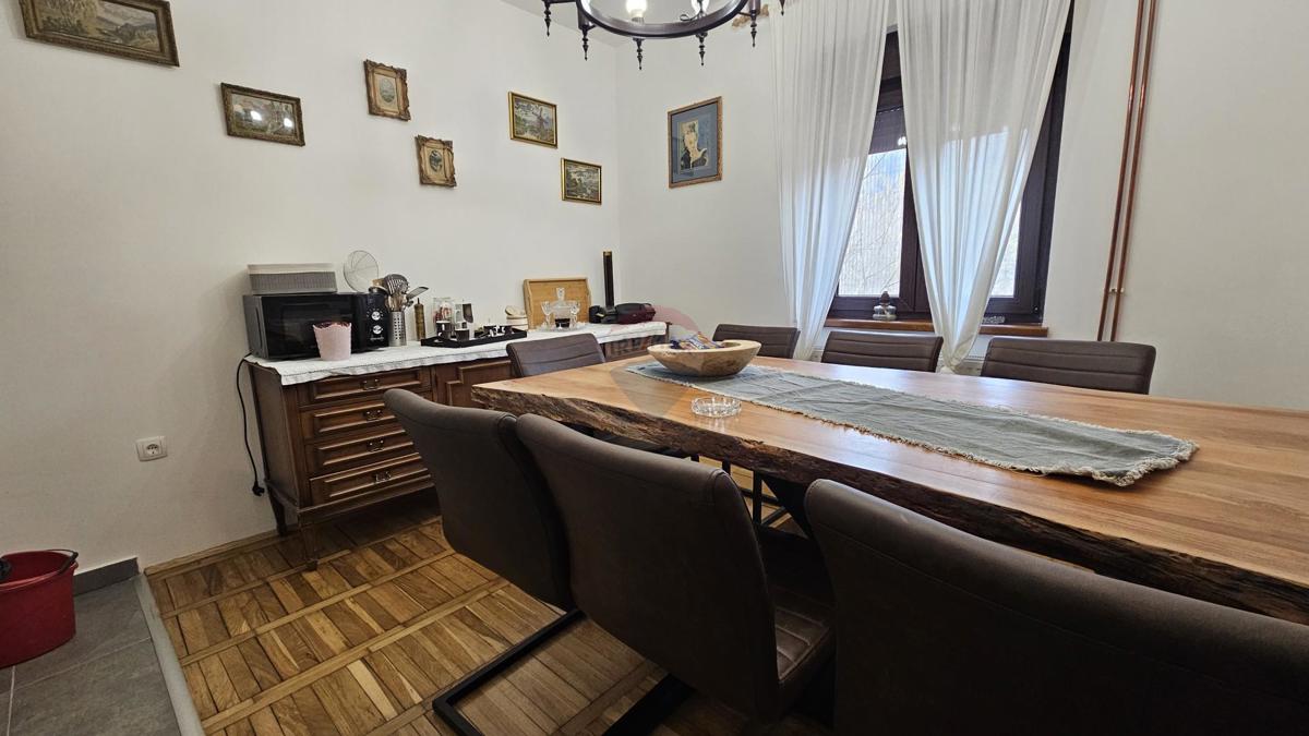 Casa Brod na Kupi, Delnice, 252m2