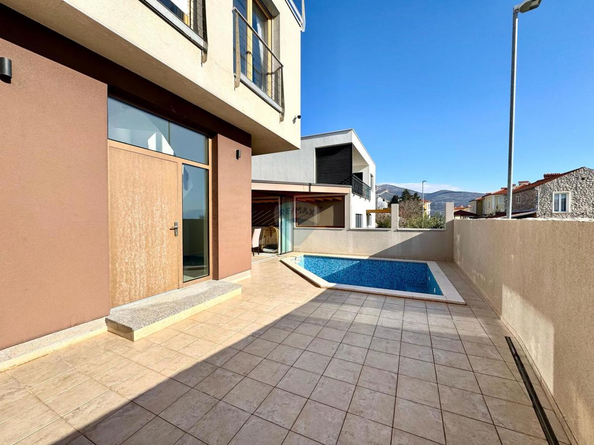 Casa Povile, Novi Vinodolski, 165m2