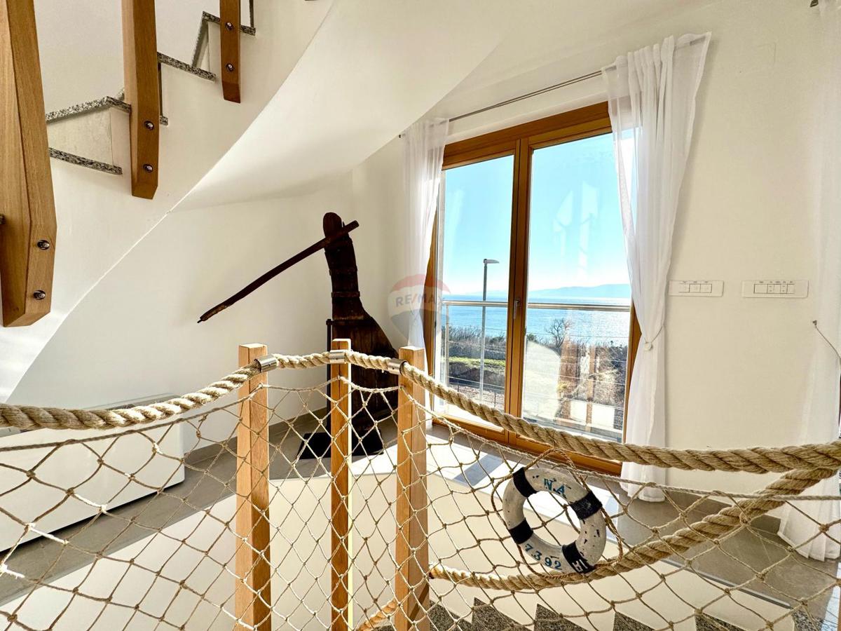 Casa Povile, Novi Vinodolski, 165m2
