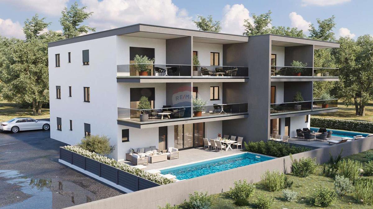 Istria, Novigrad - Appartamento al piano terra con piscina
