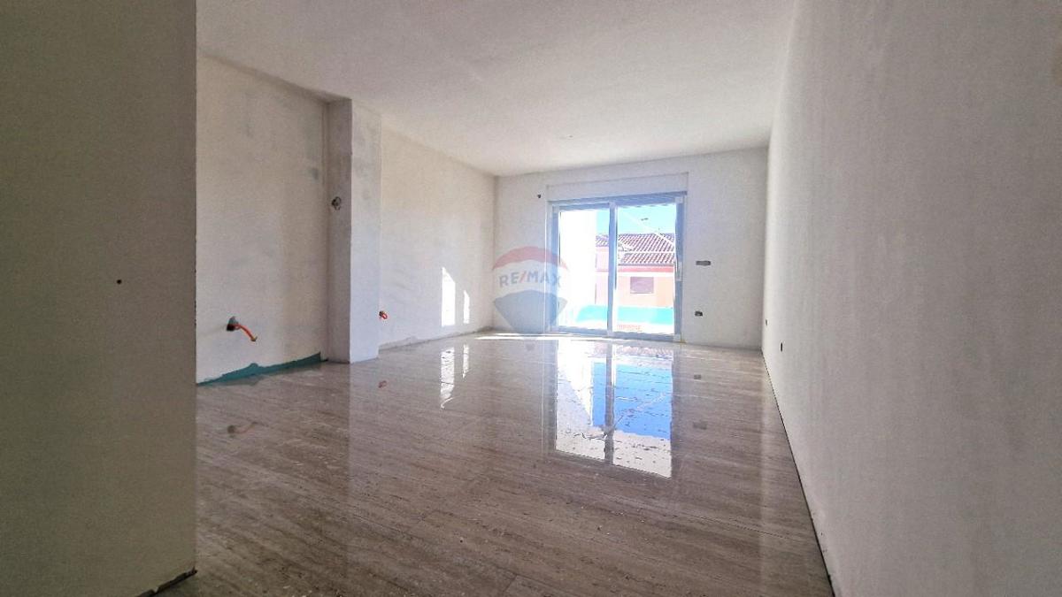 Istria, Novigrad - Appartamento al piano terra con piscina