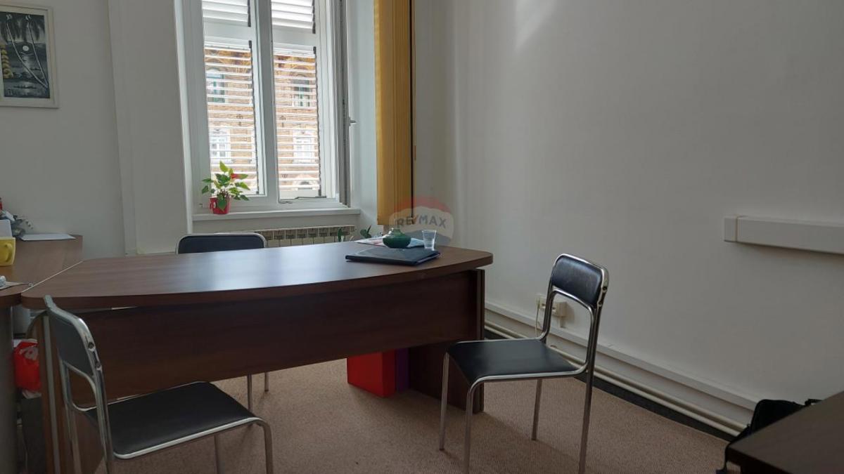 Appartamento Centar, Rijeka, 98m2