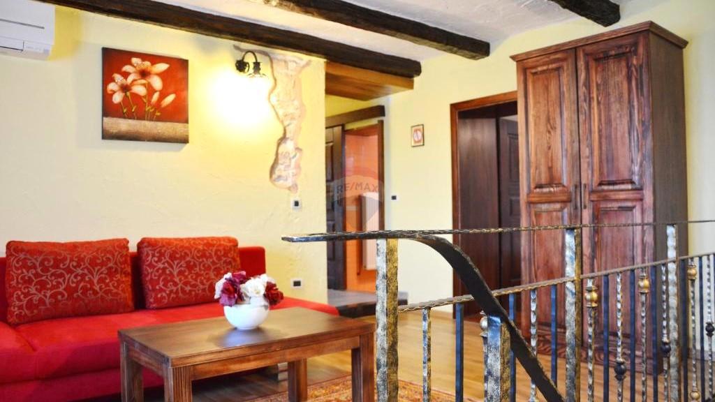 Casa Kaštel, Buje, 597,01m2