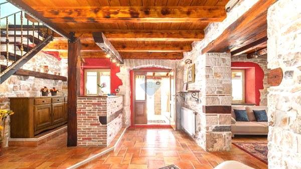 Casa Kaštel, Buje, 597,01m2