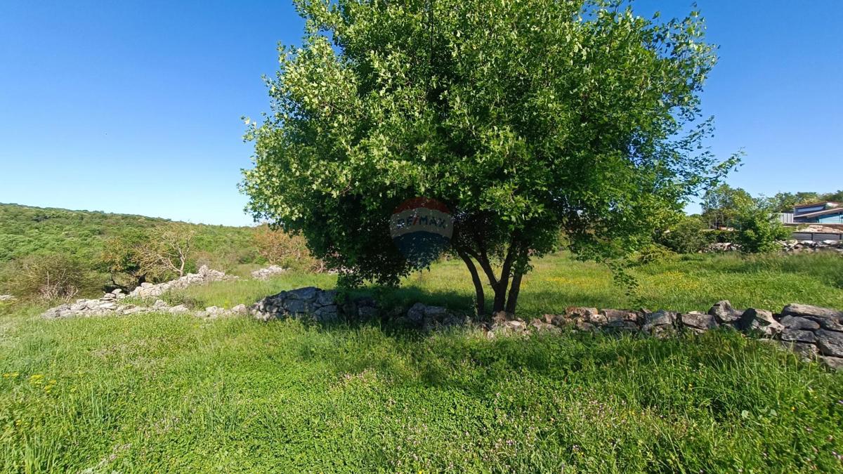 Terreno edificabile Bale, 1.235m2