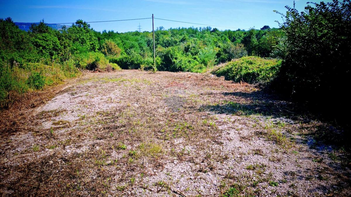 Terreno edificabile Kršan, 761m2