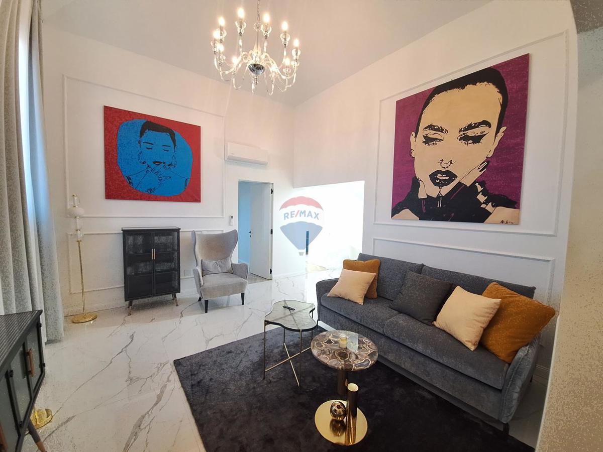 Appartamento Dobreć, Opatija - Okolica, 110m2