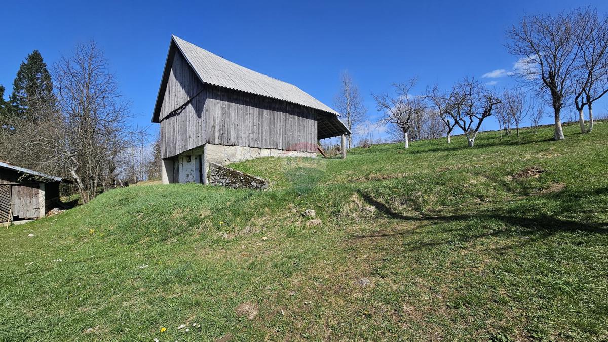 Casa Prezid, Čabar, 3.285m2