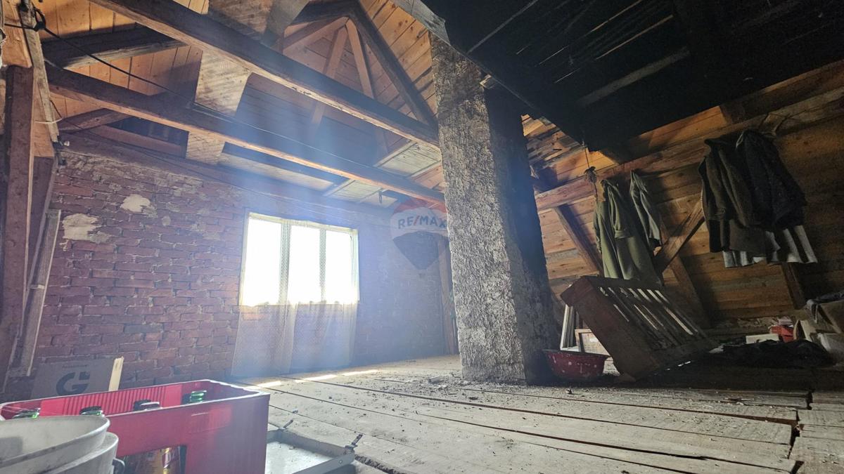 Casa Prezid, Čabar, 3.285m2