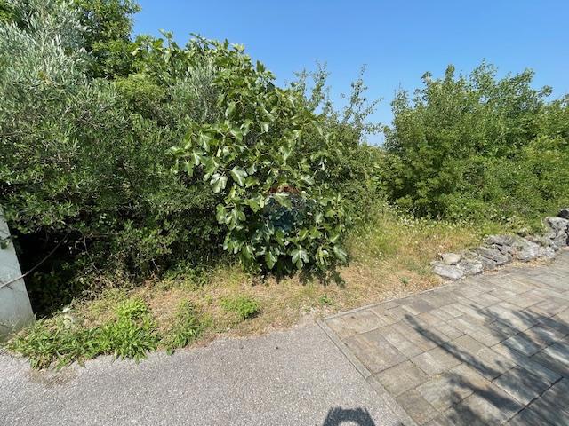 Terreno edificabile Vrbnik, 877m2