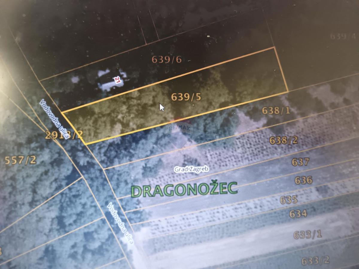 Terreno edificabile Donji Dragonožec, Brezovica, 898m2
