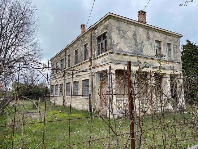 Istria, Kujići – Prestigiosa proprietà storica con alto potenziale di investimento