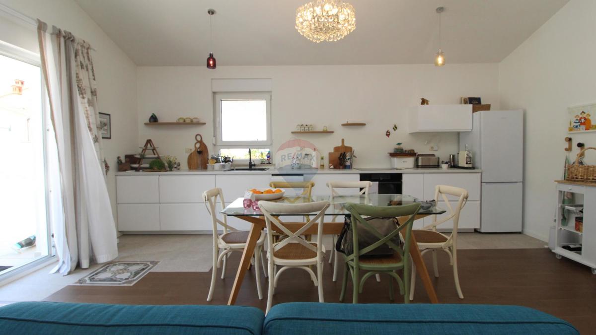 Casa Tinjan, 106m2
