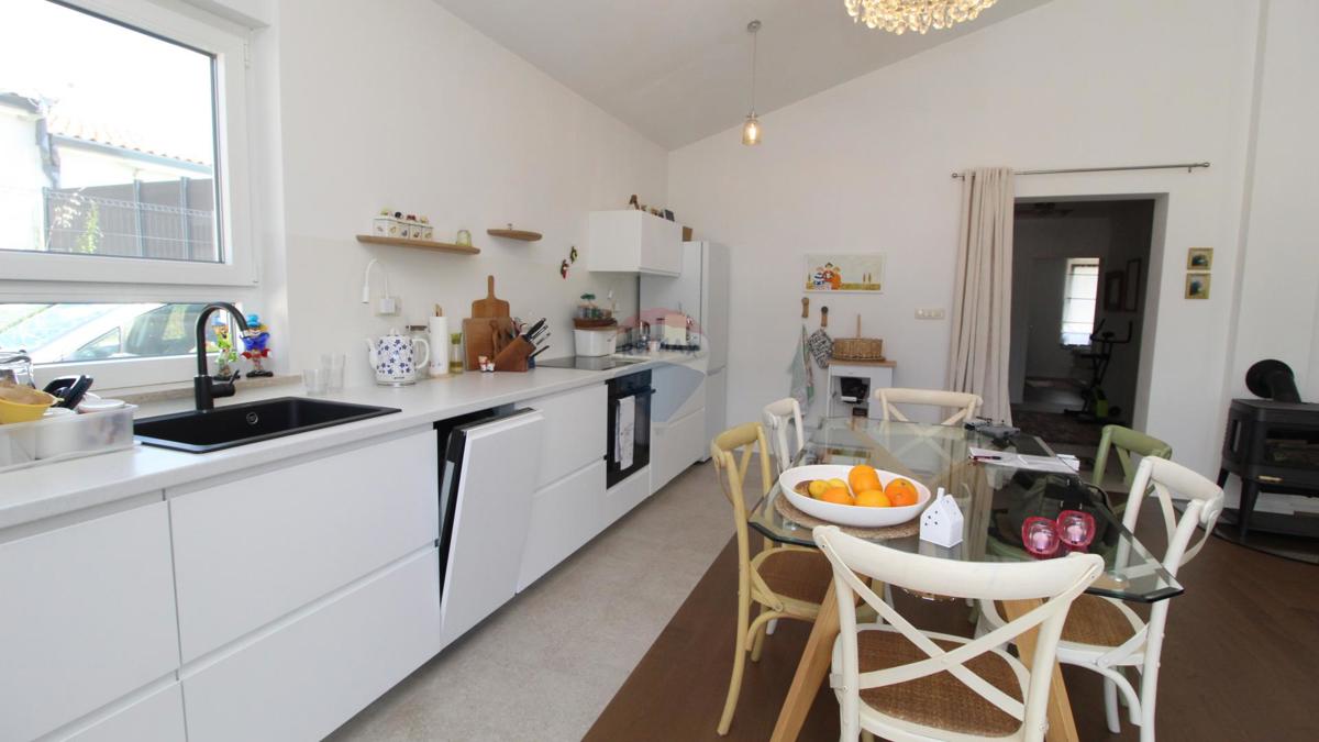 Casa Tinjan, 106m2
