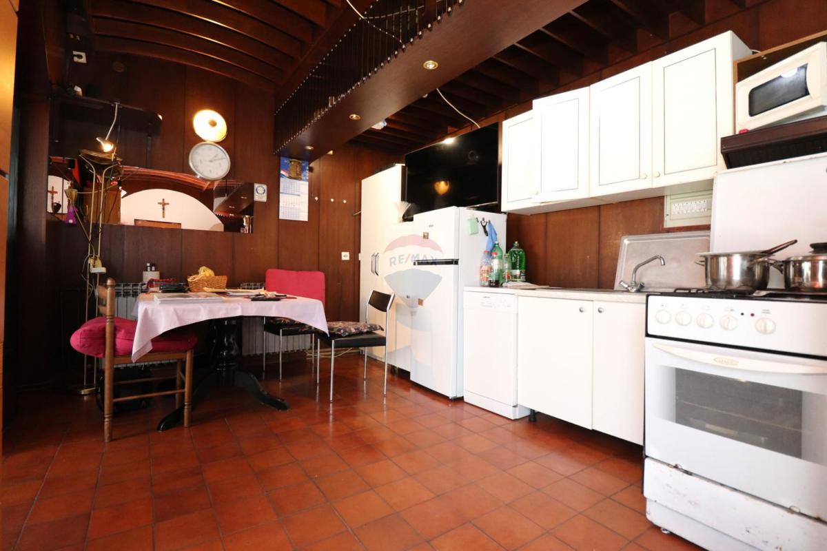 Appartamento Gaišće, Sesvete, 128m2