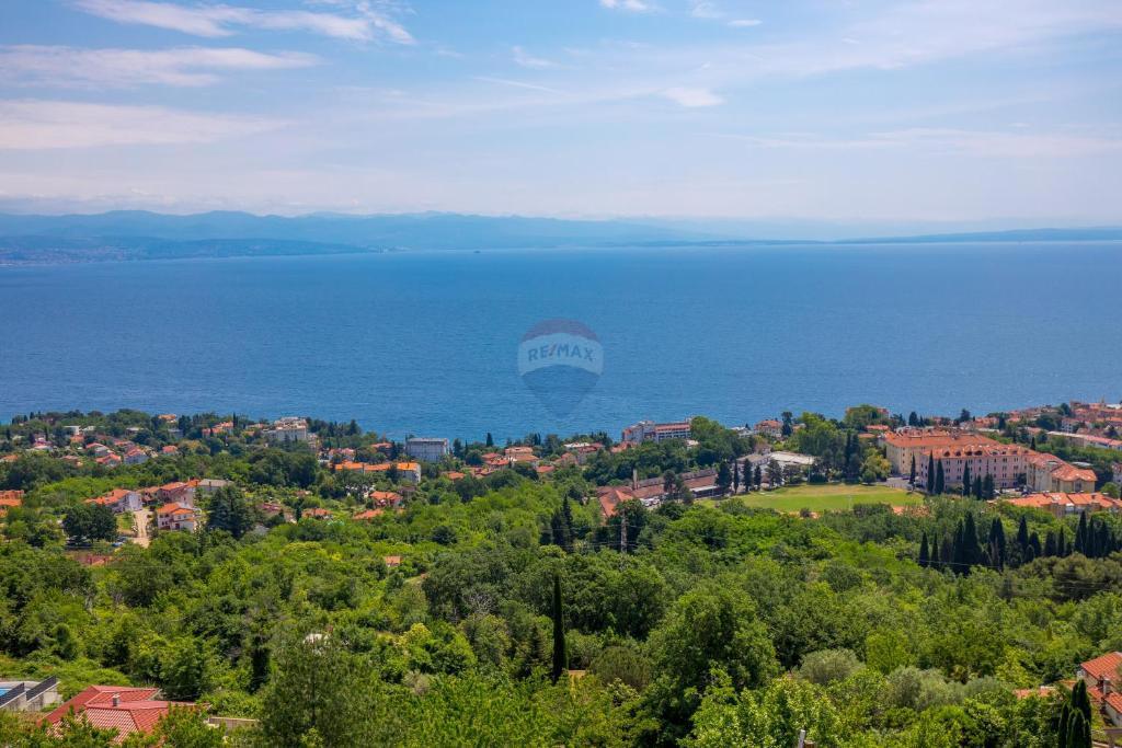 Appartamento Lovran, 110,51m2