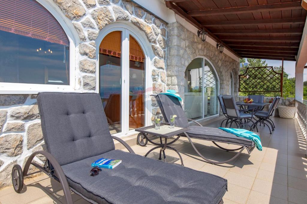 Appartamento Lovran, 110,51m2