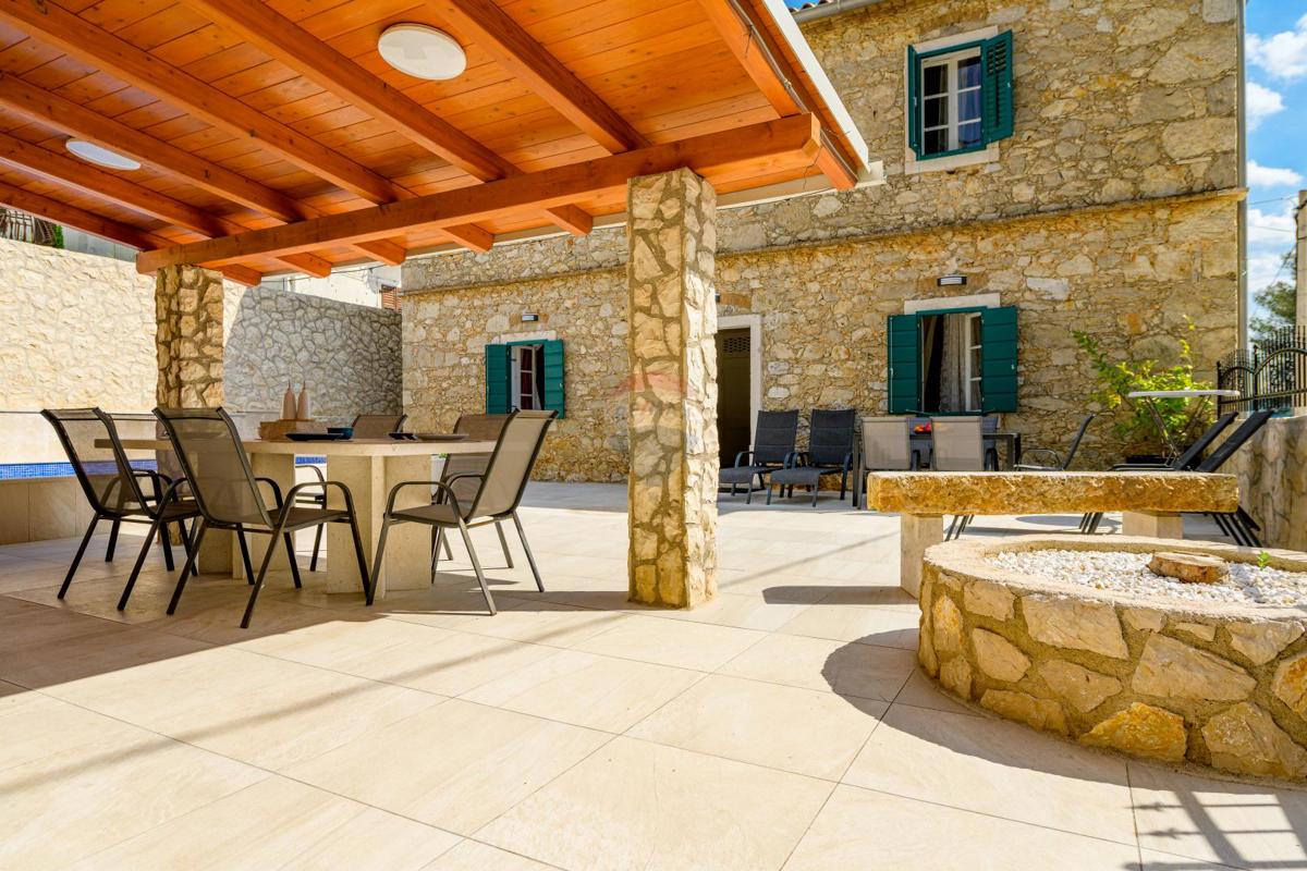 Casa Nerezine, Mali Lošinj, 384m2