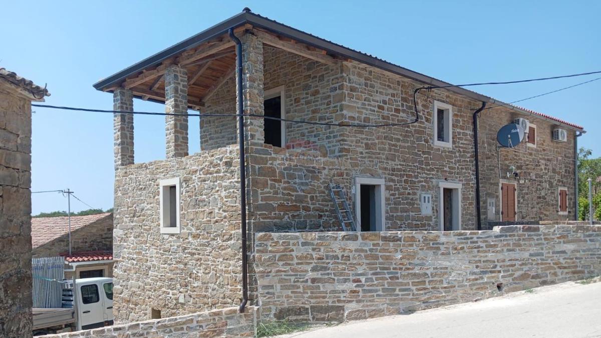 Casa Momjan, Buje, 150m2