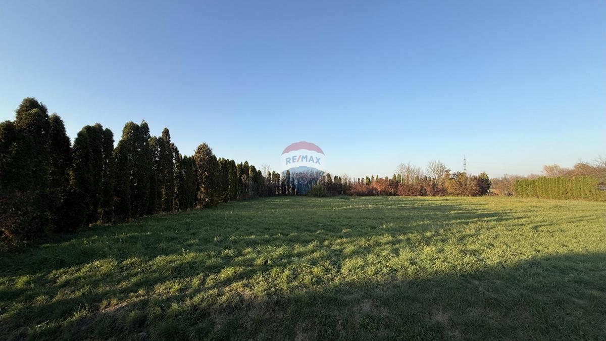 Terreno edificabile Trstenik Nartski, Rugvica, 962m2