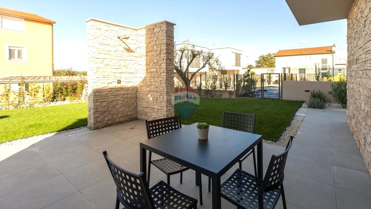 Istria, Umago – Villa di Lusso con 5 Camere da Letto