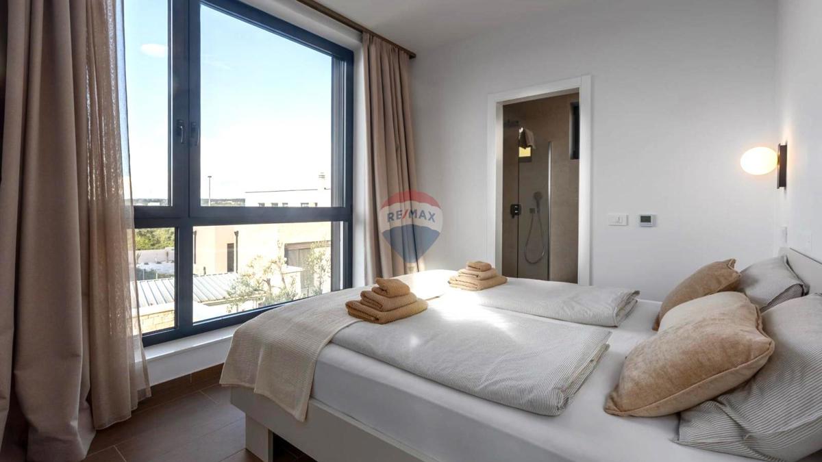 Istria, Umago – Villa di Lusso con 5 Camere da Letto