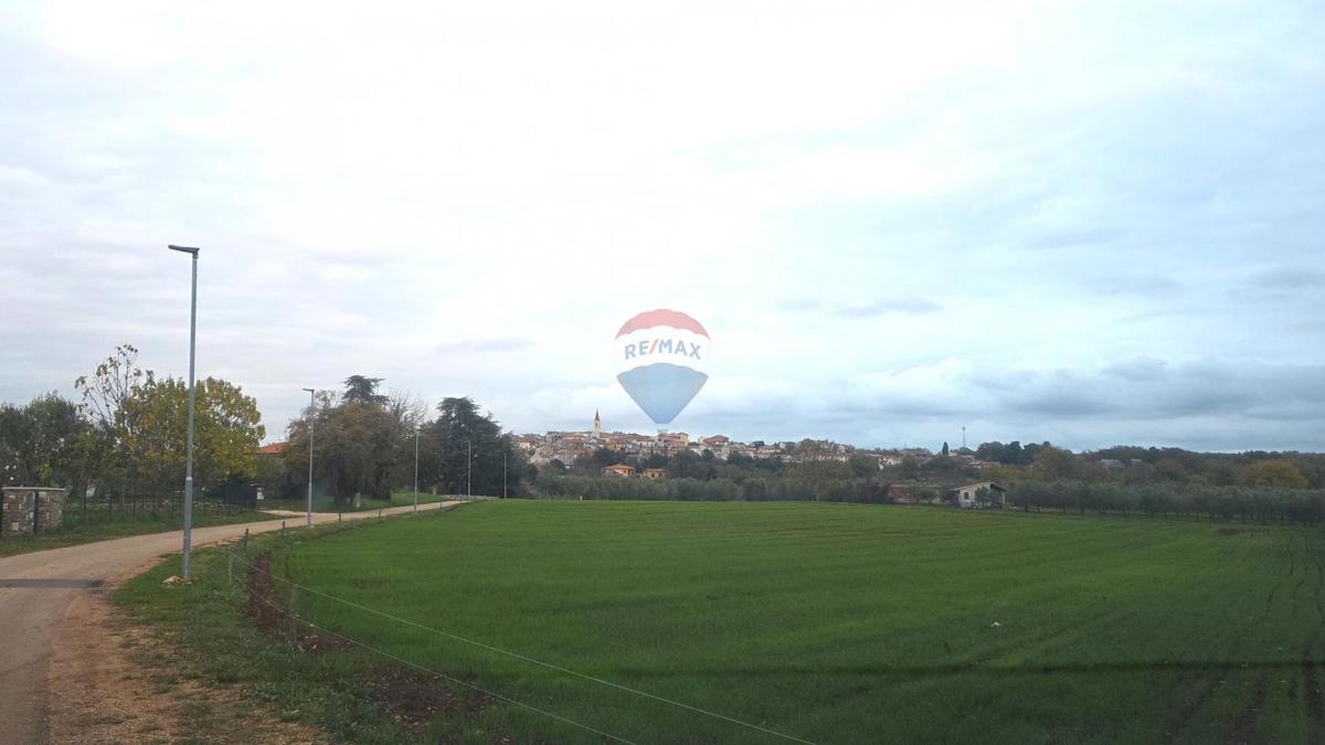 Terreno edificabile Brtonigla, 1.356m2