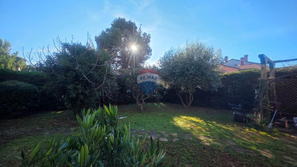 Punta, Umago – Villa di Lusso, Seconda Fila dal Mare