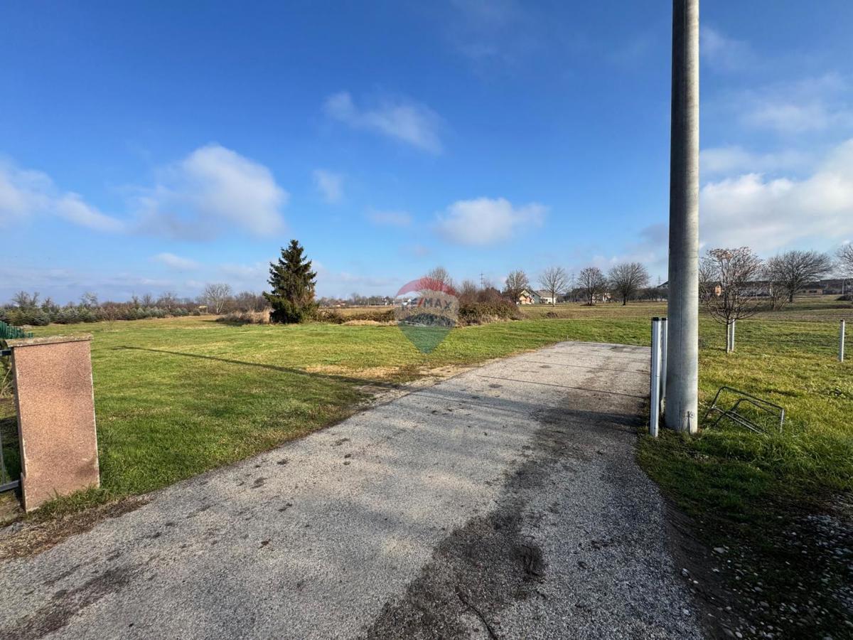 Terreno edificabile Lučko, Novi Zagreb - Zapad, 707m2