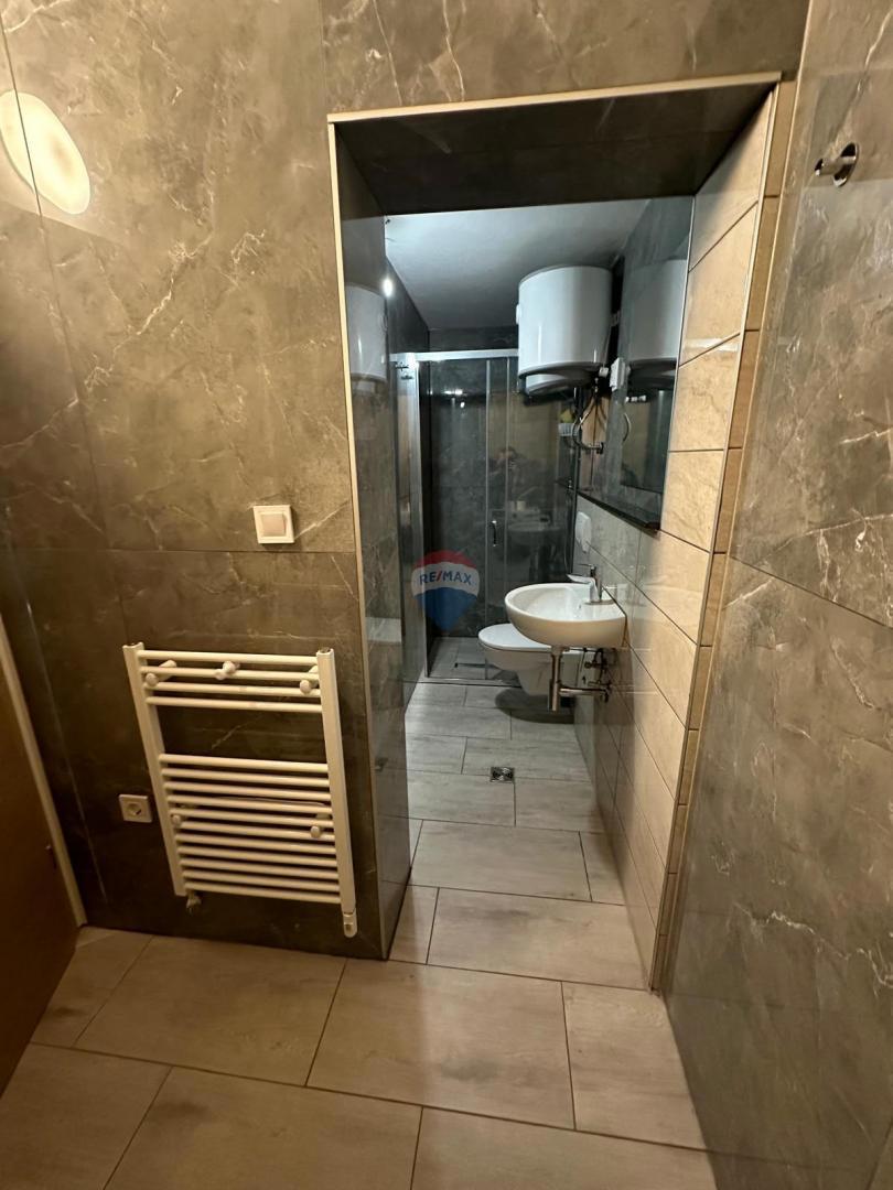 Attività commerciale Savski gaj, Novi Zagreb - Zapad, 56,90m2