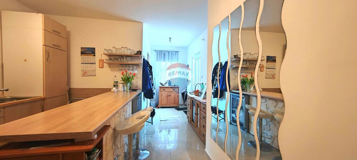 Casa Malinska, Malinska-Dubašnica, 360m2