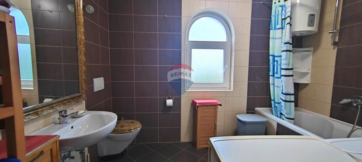 Casa Malinska, Malinska-Dubašnica, 360m2