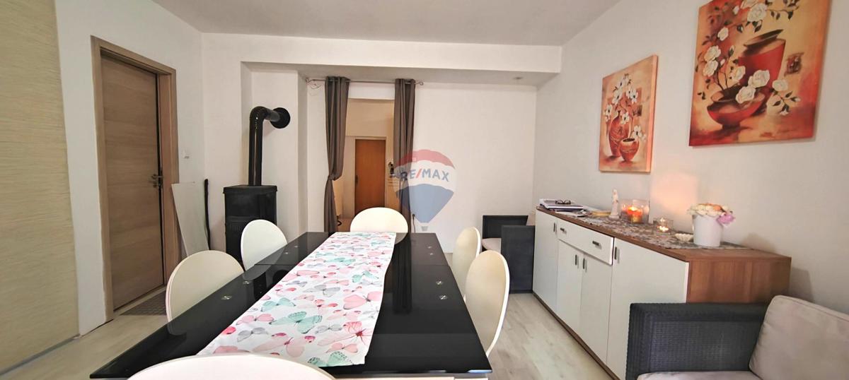 Casa Malinska, Malinska-Dubašnica, 360m2