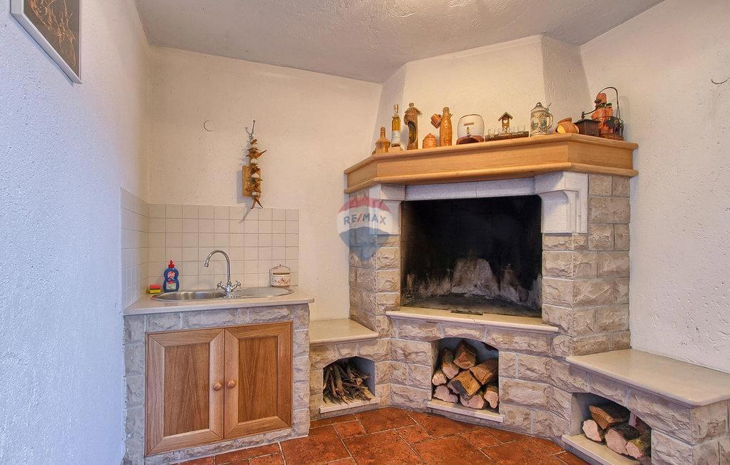 ISTRIA, PINGUENTE - Casa vacanze in collina