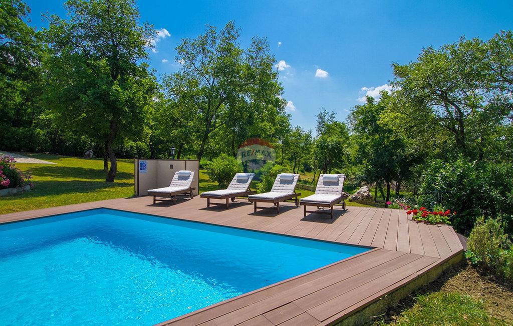 ISTRIA, PINGUENTE - Casa vacanze in collina