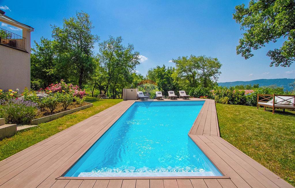 ISTRIA, PINGUENTE - Casa vacanze in collina