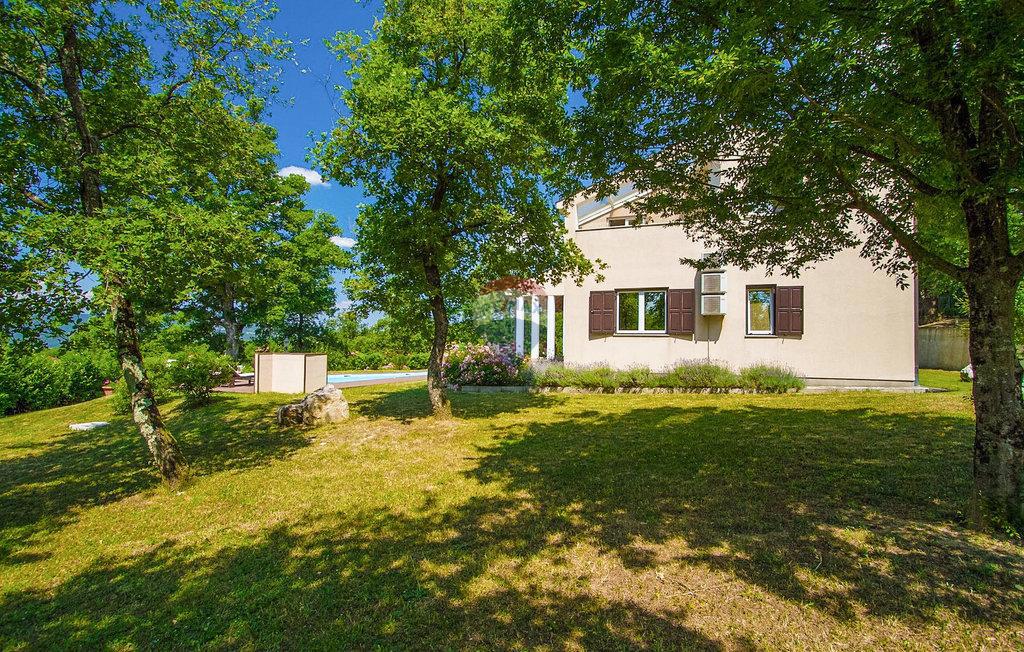 ISTRIA, PINGUENTE - Casa vacanze in collina